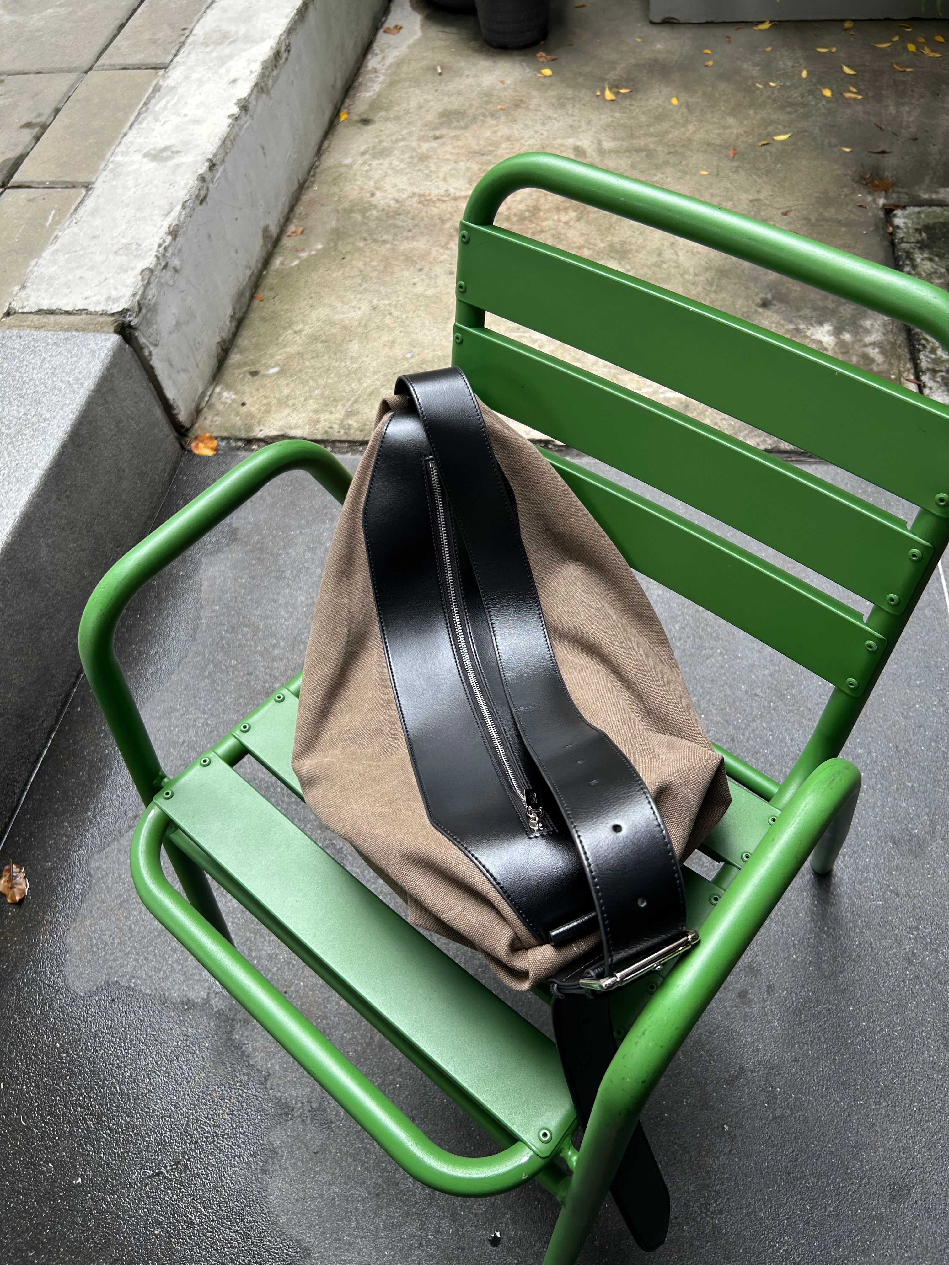 BASŪ バスー