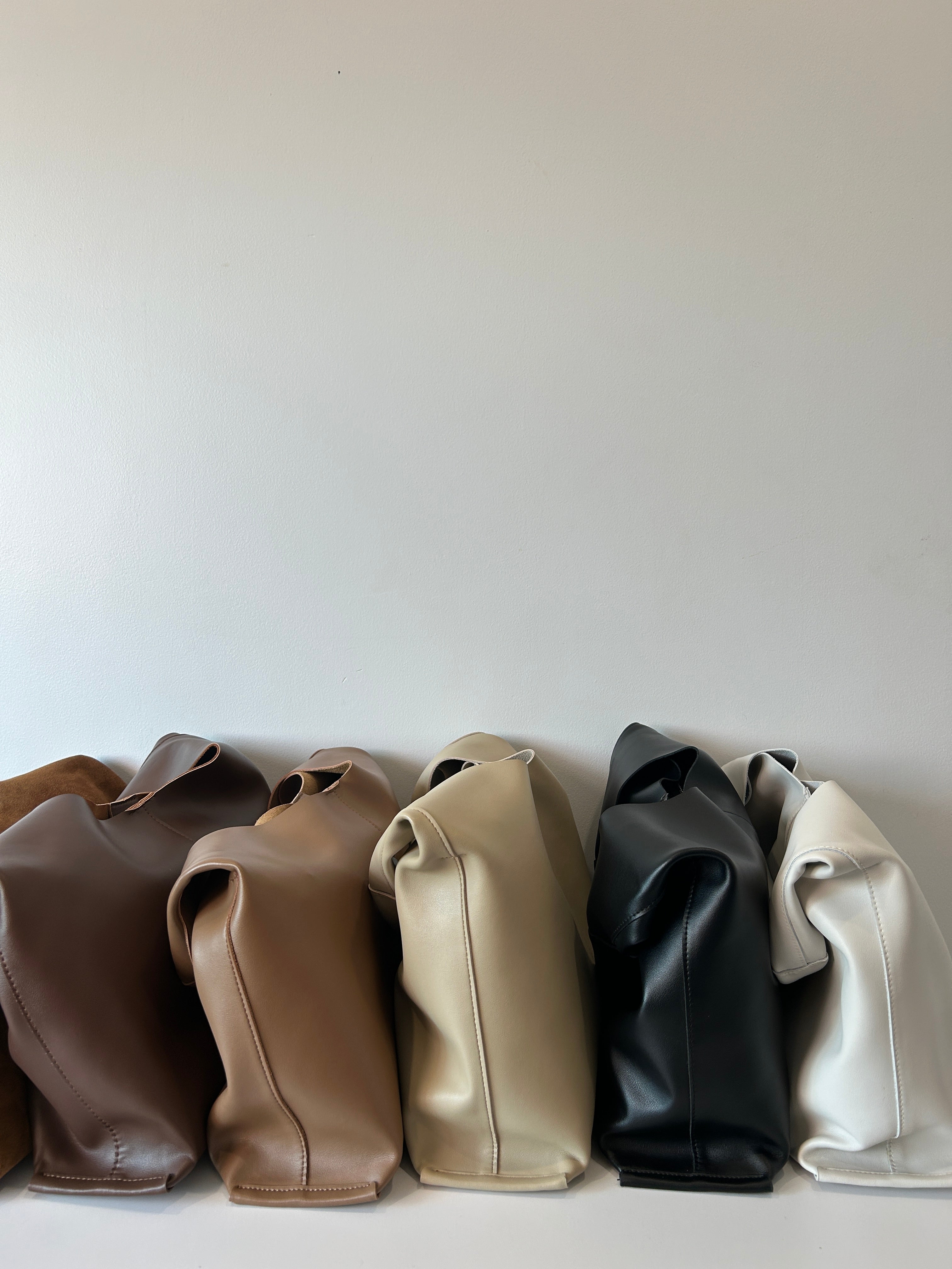 Daily HoBo - Split Cowhide Leather